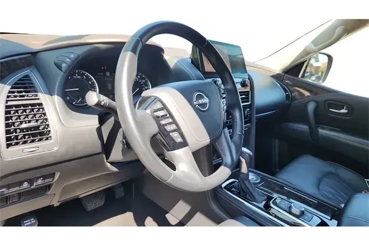 $35705 : Nissan Armada 2023 4x2 Plati image 9