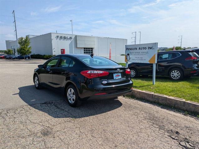 $7990 : 2014 Forte LX image 4