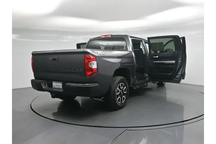 $36947 : Toyota Tundra 2017 4x4 SR5 4 image 4