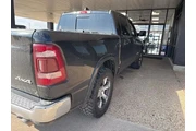 $38225 : Ram 1500 2022 4x4 Laramie 4d thumbnail