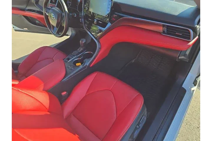 $32995 : Toyota Camry Hybrid 2024 XSE image 9