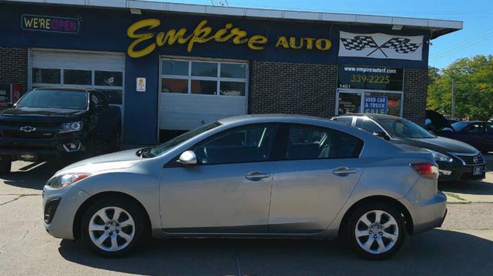 $7999 : 2011 MAZDA3 i Sport image 2