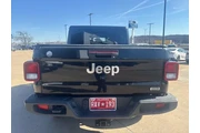 $27495 : Jeep Gladiator 2021 4x4 Over thumbnail