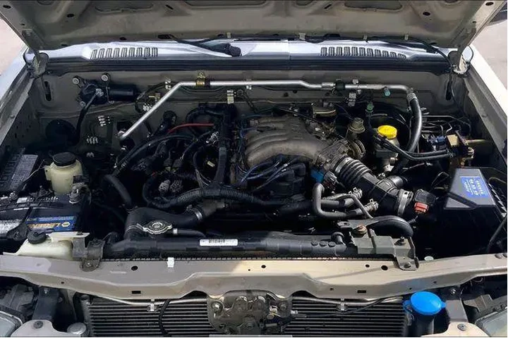 $8995 : Nissan Frontier 2003 2dr Kin image 10