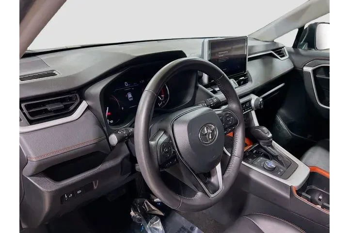 $28559 : Toyota RAV4 2023 AWD Adventu image 9