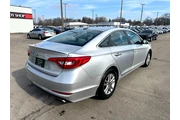 $10980 : 2016 Sonata 4dr Sdn 2.4L SE thumbnail