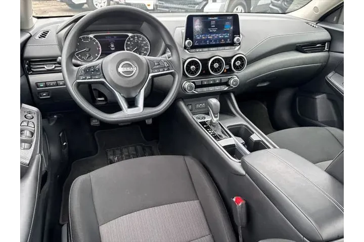 $21030 : Nissan Sentra 2025 SV 4dr Se image 7