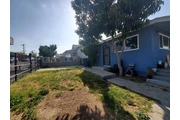 Duplex enfrente de 3 rec en LA en Los Angeles