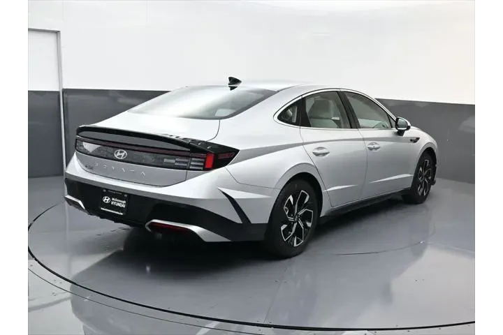 $22987 : Hyundai SONATA 2025 AWD SEL image 4