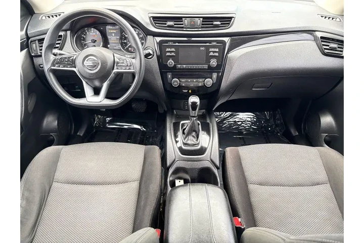 $13995 : 2017 Rogue Sport SV image 6