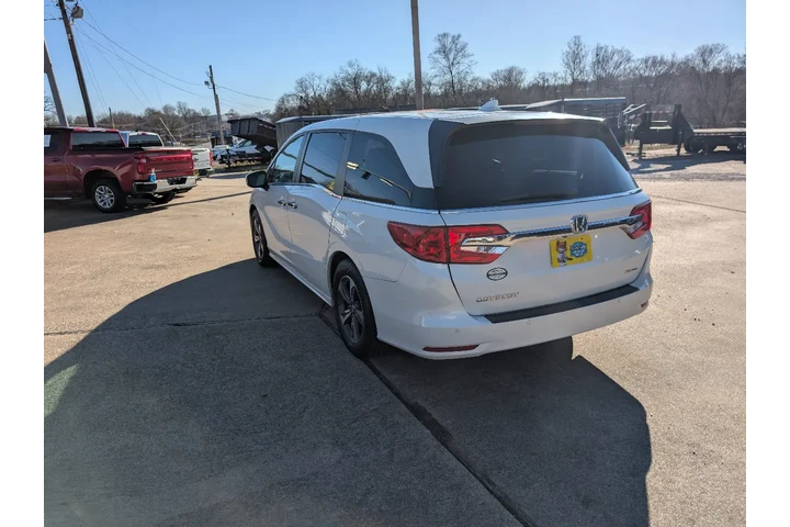 2019 Odyssey image 8