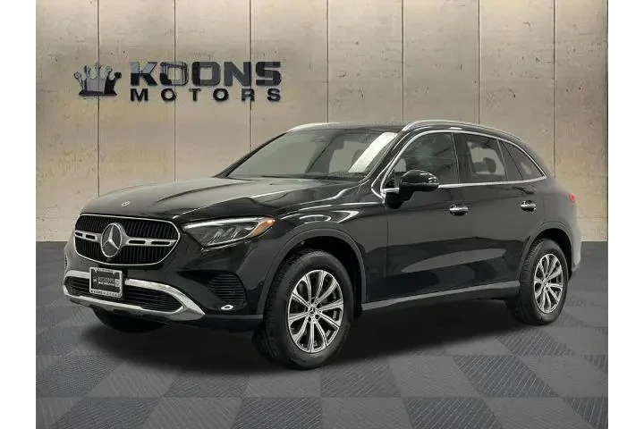$36500 : Mercedes-Benz GLC 2024 AWD G image 1