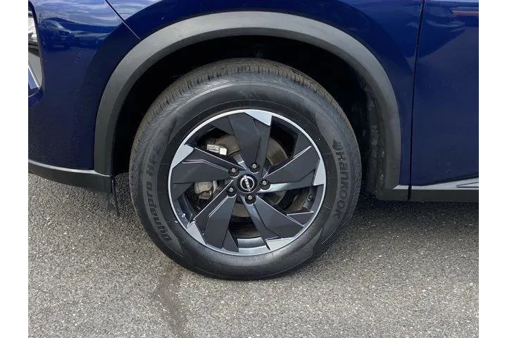 $19487 : Nissan Rogue 2025 AWD SV 4dr image 8