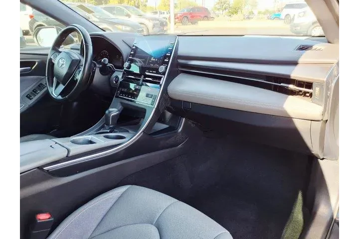 $19732 : Toyota Avalon 2019 XLE 4dr S image 10