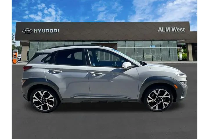 $15520 : Hyundai KONA 2022 Limited 4d image 4