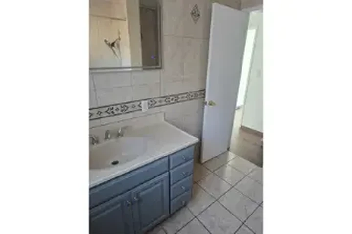 $1900 : Apartamento de renta image 5