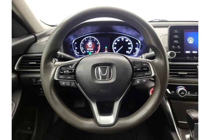 $16998 : Honda Accord 2019 LX 4dr Sed image 10