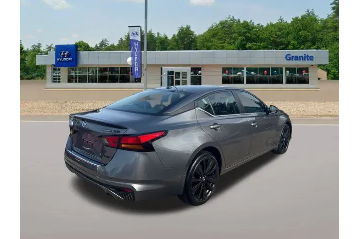 $17990 : Nissan Altima 2022 AWD 2.5 S image 4