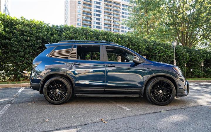 $21950 : 2019 HONDA PASSPORT image 3