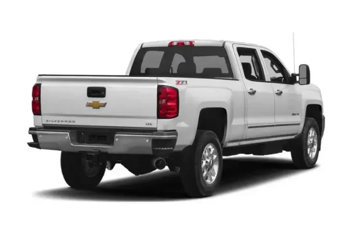 Chevrolet Silverado 3500HD 2 image 5