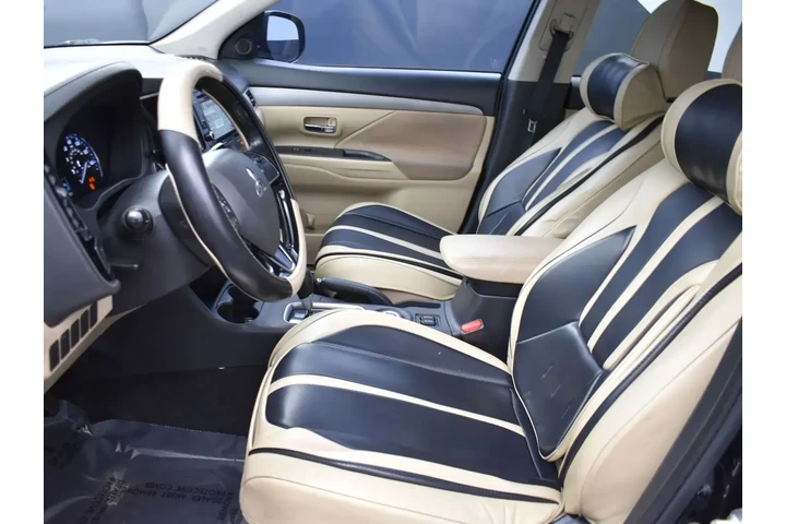 $9752 : Mitsubishi Outlander 2016 AW image 10