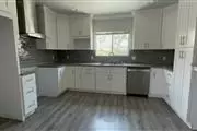 $2850 : *RENTO DUPLEX Slauson/Vermont* thumbnail