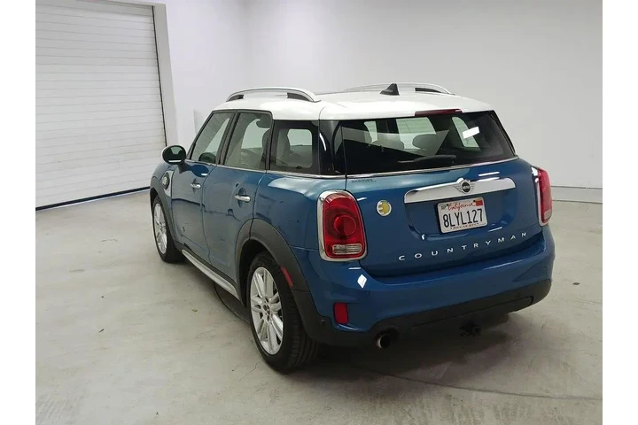 $17998 : MINI Countryman Plug-in Hybr image 7