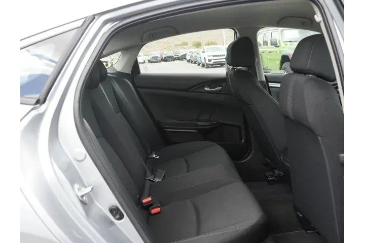 $23995 : Honda Civic 2018 LX 4dr Seda image 5