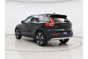 $33998 : Volvo XC40 2025 AWD B5 Plus thumbnail