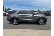 $28000 : Ford Explorer 2023 AWD XLT 4 thumbnail
