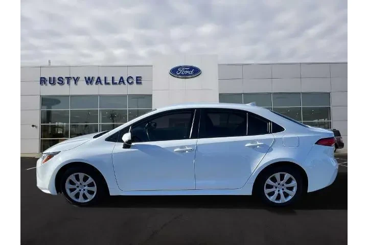 $15888 : Toyota Corolla 2020 LE 4dr S image 1