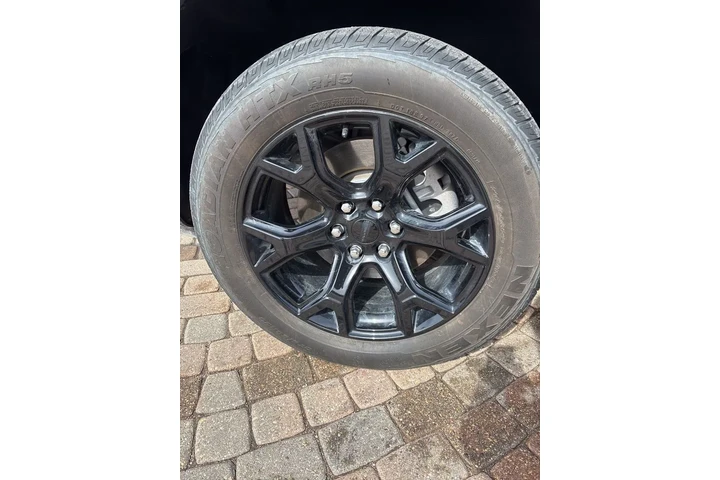 $57999 : 2024 Wagoneer Series II image 9