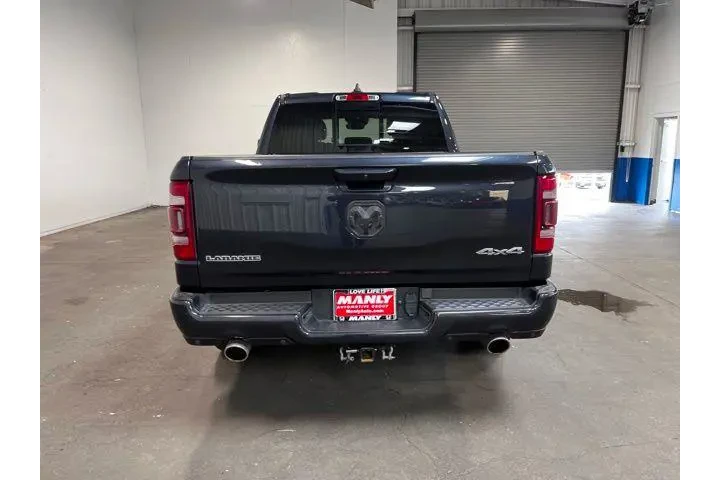 $31530 : Ram 1500 2021 4x4 Laramie 4d image 4