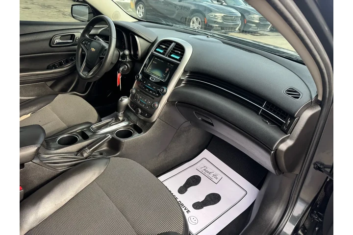 $9980 : 2015 Malibu 4dr Sdn LT w/1LT image 9