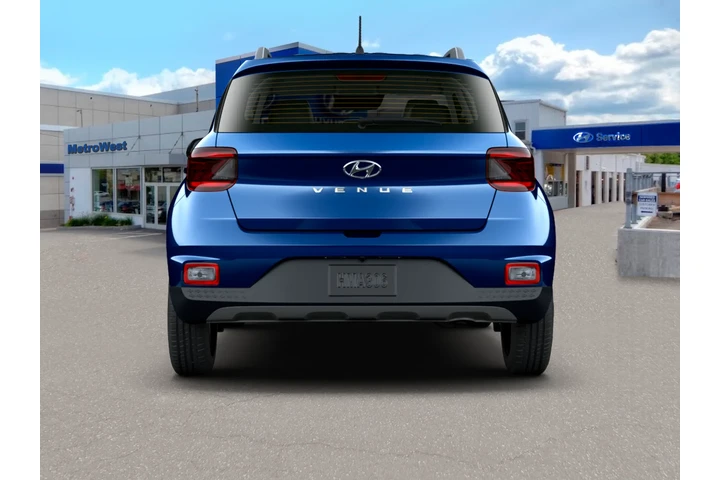 $20298 : Hyundai VENUE 2023 Limited 4 image 6
