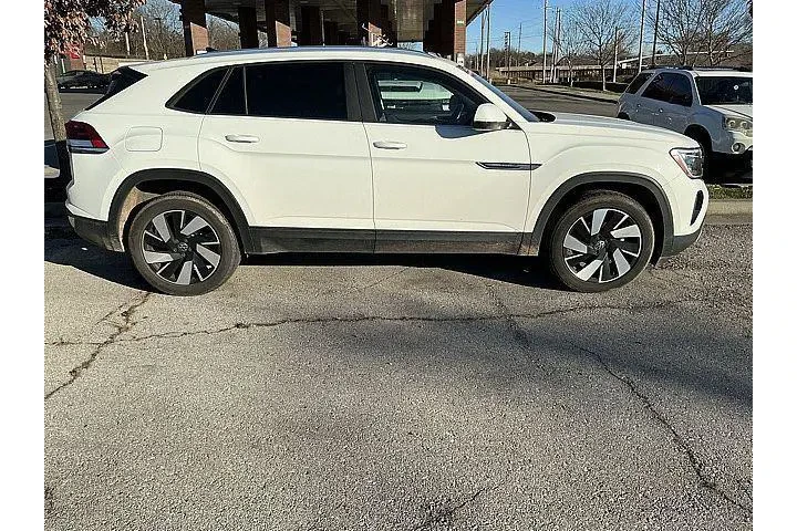 $31988 : Volkswagen Atlas Cross Sport image 6