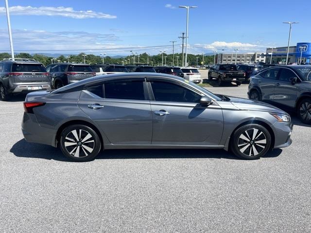 $21998 : PRE-OWNED 2021 NISSAN ALTIMA image 4