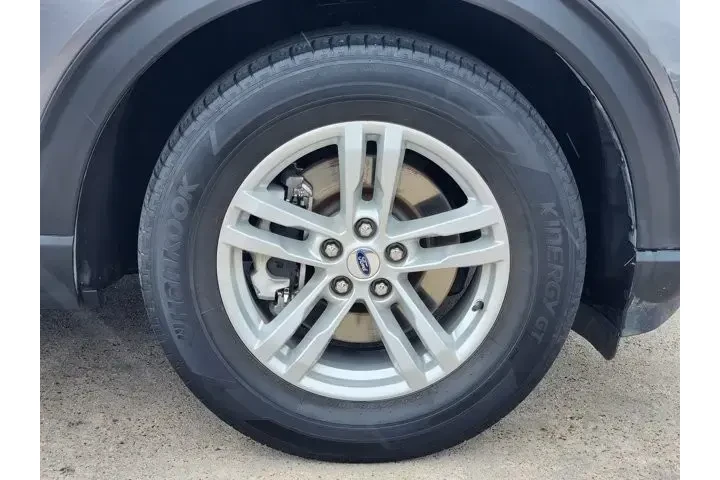 $26791 : Ford Explorer 2023 XLT 4dr S image 10