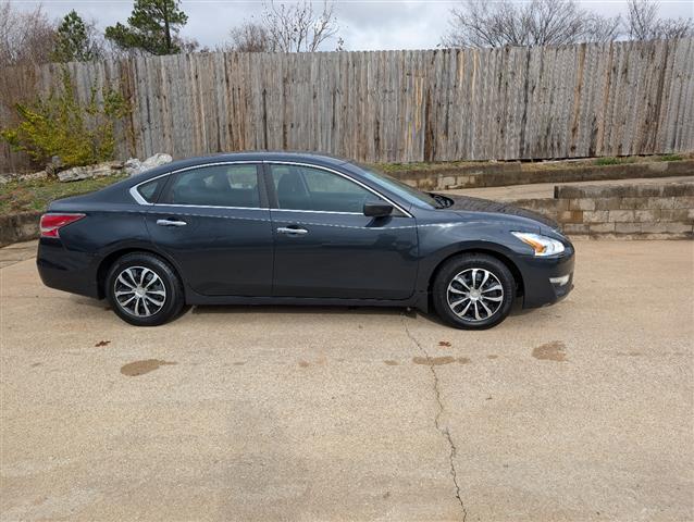 $9995 : 2015 Altima image 10