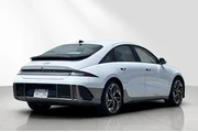 $26067 : Hyundai IONIQ 6 2023 SEL 4dr thumbnail