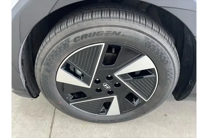 $37990 : Hyundai IONIQ 5 2025 AWD SE image 7