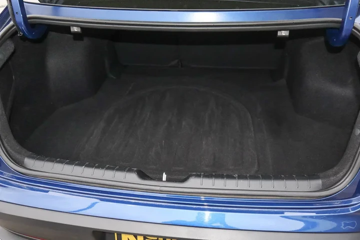 $20988 : 2025 K4 LXS FWD image 9