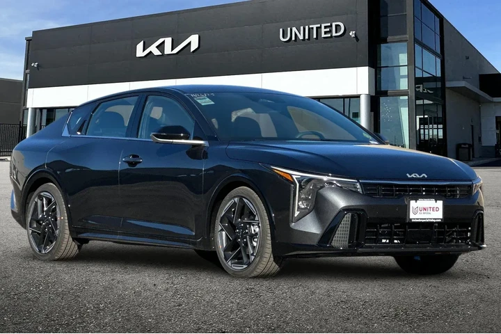 $26385 : New 2025 K4 GT-Line image 1