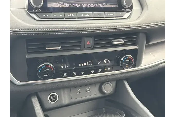 $20749 : Nissan Rogue 2023 AWD SV 4dr image 7