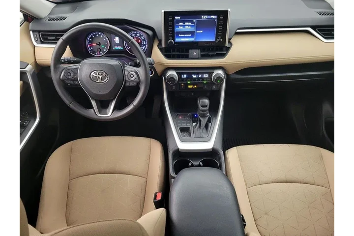 $24998 : Toyota RAV4 2021 AWD XLE 4dr image 9