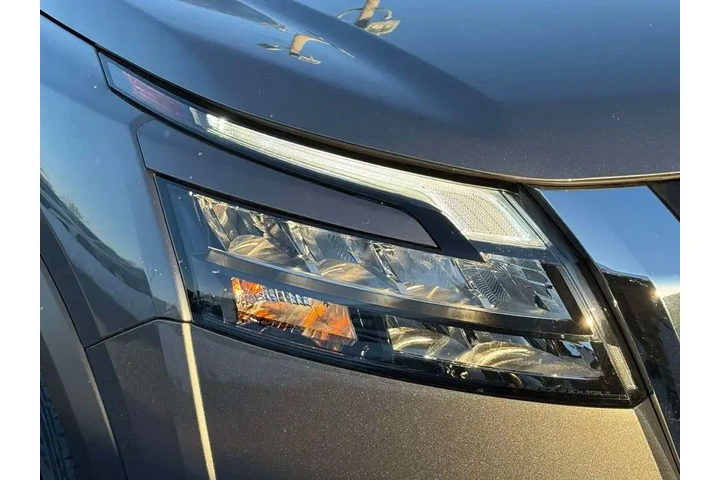 $33985 : Nissan Pathfinder 2025 AWD S image 10