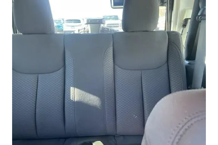 $18992 : Jeep Wrangler 2013 4x4 Sport image 7