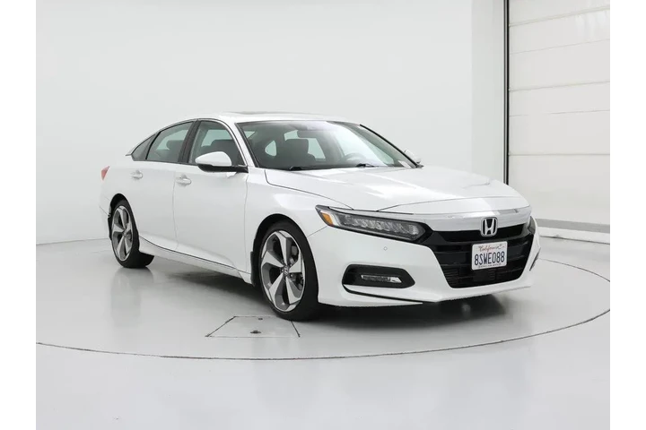 $25998 : Honda Accord 2020 Touring 4d image 1