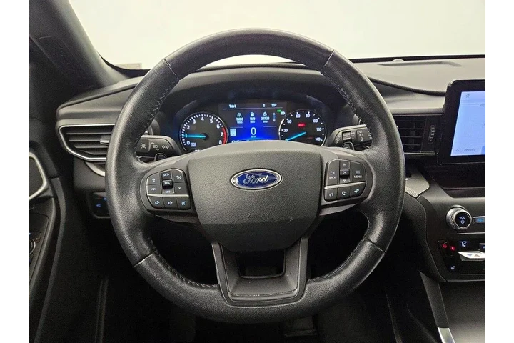 $26998 : Ford Explorer 2020 AWD XLT 4 image 10