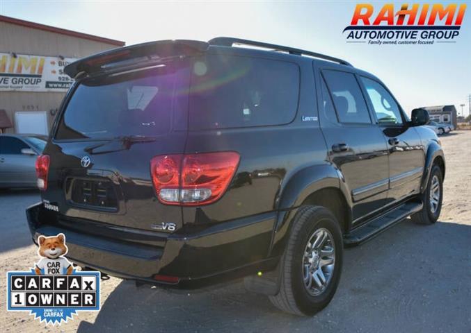 $7497 : 2005 Sequoia Limited image 5